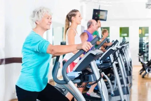 Intérêt de l'entraînement cardiovasculaire pour les seniors en salle de sport, Échirolles, L'Appart Fitness Eybens