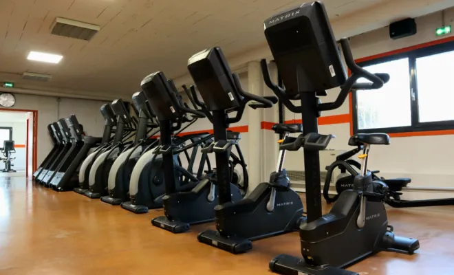 Découvrez le plateau musculation cardio à L'Appart Fitness Eybens salle de sport proche d' Echirolles, Échirolles, L'Appart Fitness Eybens